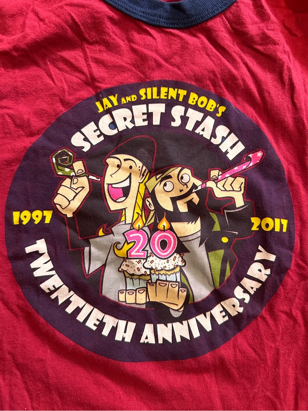 Small Jay and Silent Bob’s Secret Stash 20th Anniversary 2017 Red Shirt